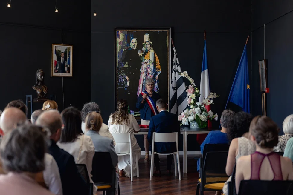 Cérémonie civile à la mairie de Pont-l’Abbé
