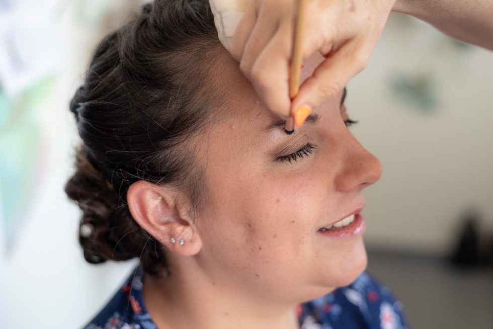 Maquillage des yeux de la mariée